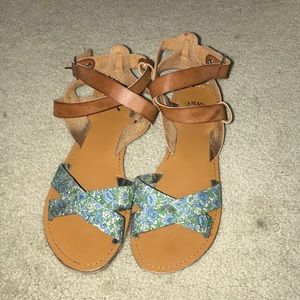 Floral sandals